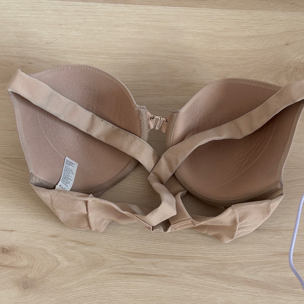 Beige/tan SPANX Cross-Back Bra with Front Closure - Picture 9 of 10